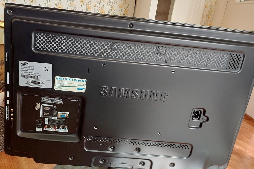 Продам телевизор