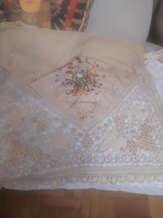 Set deosebit lucrat manual