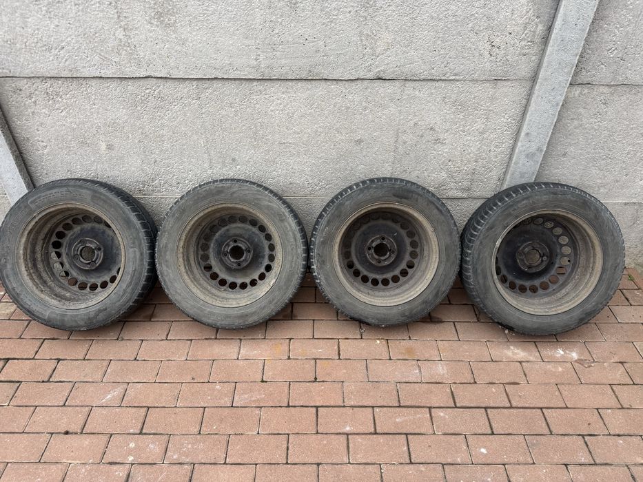 4 Roti 185/ 165 R15 cu pneuri M + S