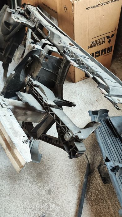 Очиларка / маска бмв х3 е83