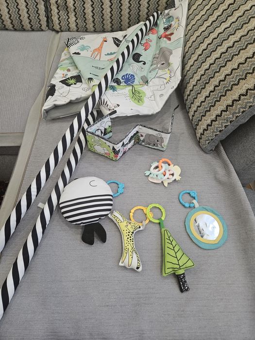 Детский развивающий коврик