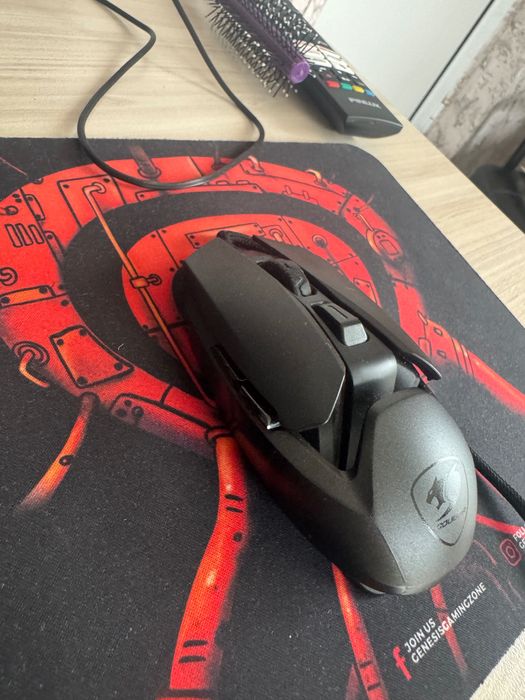 Подавам мега добра мишка използвана точно 2дена