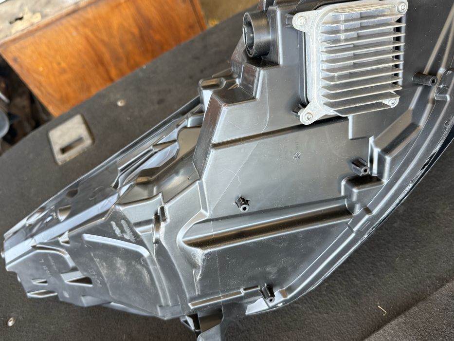 Оригинален фар ляв десен Тесла Tesla 3/Y Full Led hd/lp asy ece фарове