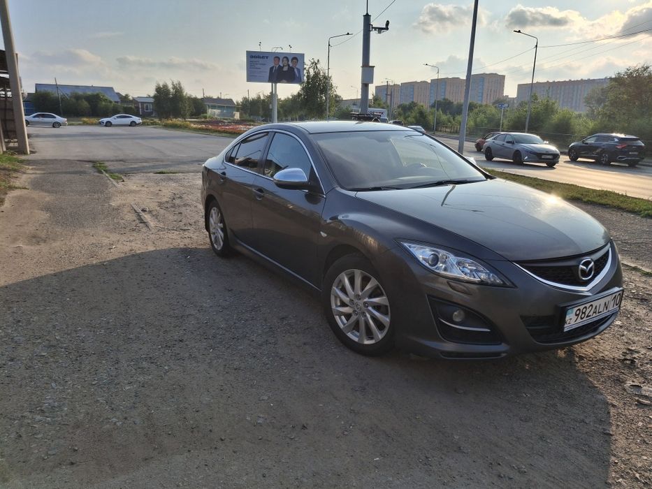 Мазда 6 2011 год