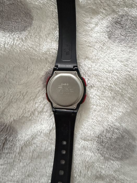 Часы Casio 5000 тенге