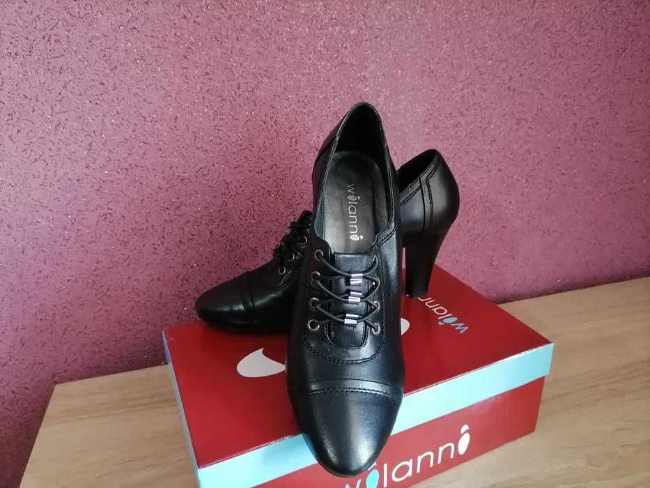 продам женские туфли