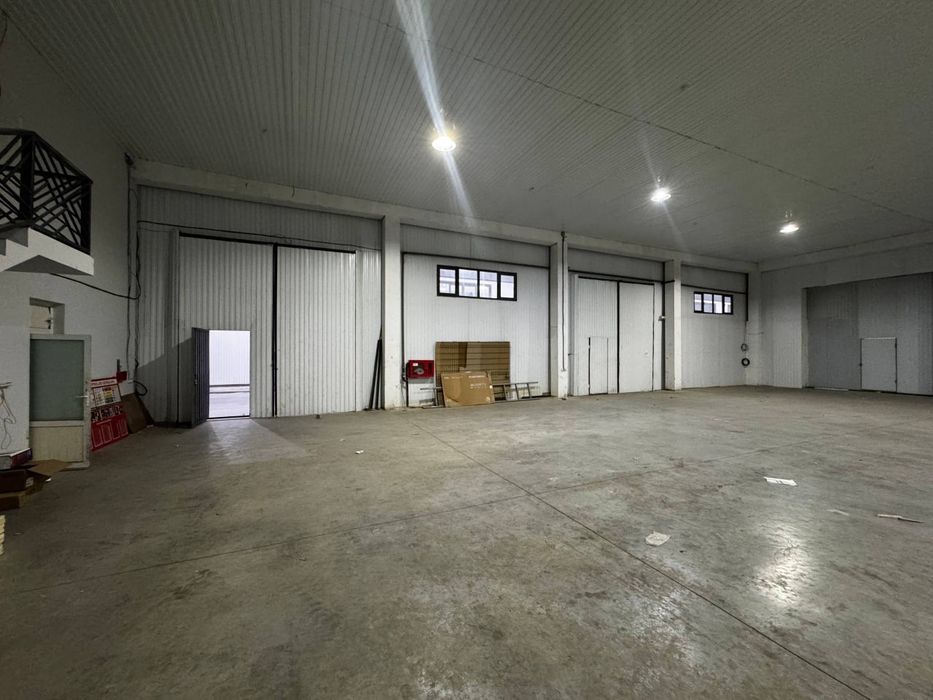 Склад / помещение под хранение  в аренду (класс ААА) Мирабадский РУВД