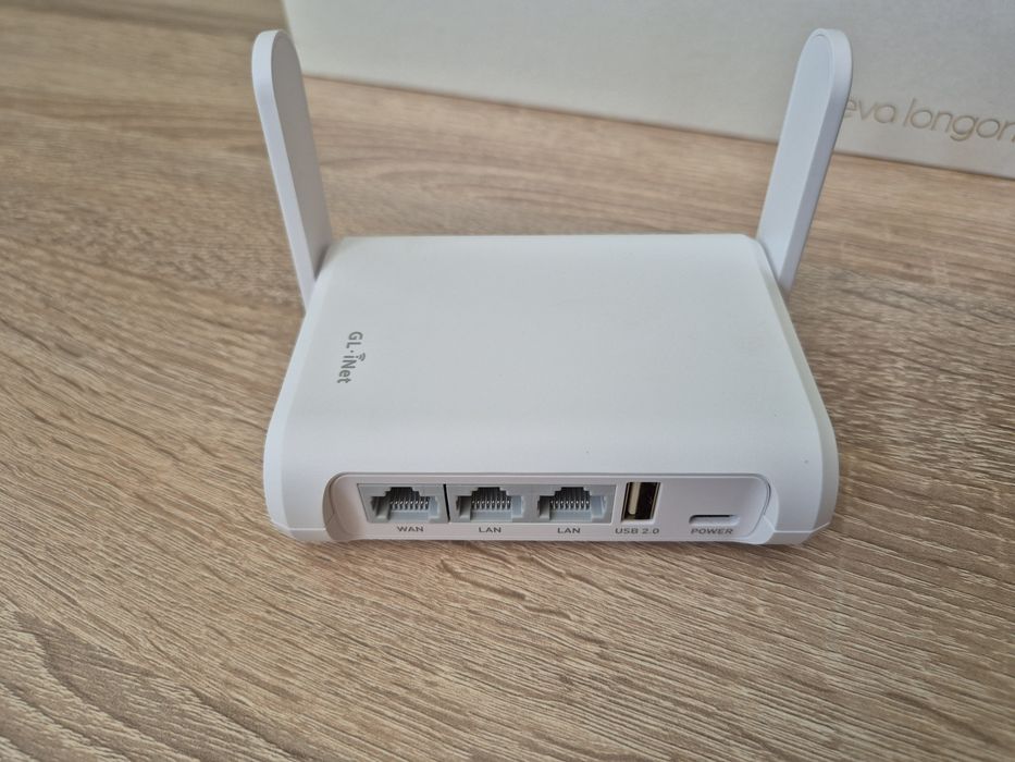 GL.iNet Opal (GL-SFT1200) WiFi Travel рутер
