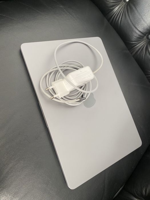 MacBook Air 2022 13.6-inch/ 256 Gb / Silver