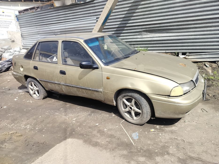 Автомобиль на запчасти