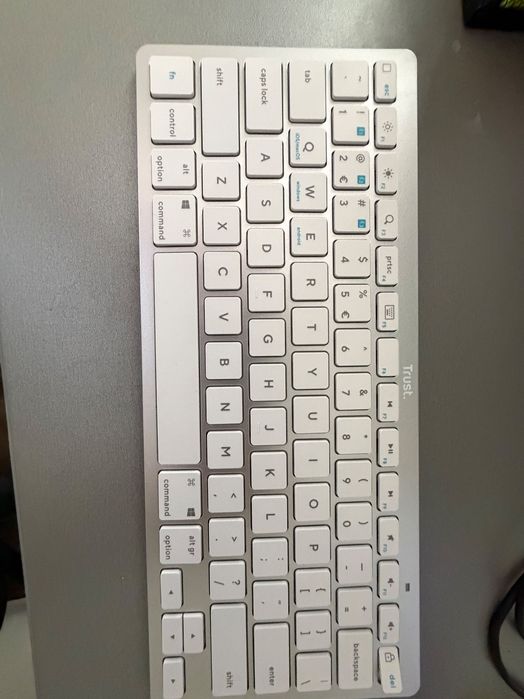 Trust basic keyboard