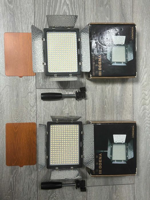 Descriere Yongnuo YN300 III Lampa foto-video 300 LED/ 400 ambele