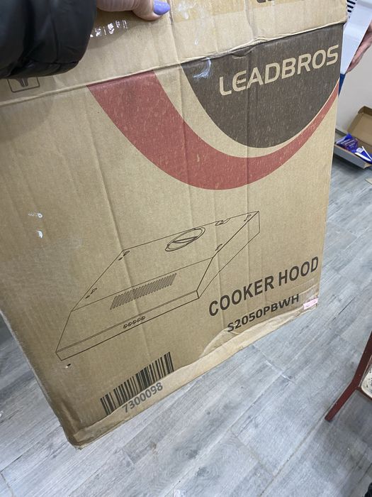 Продается вытяжка