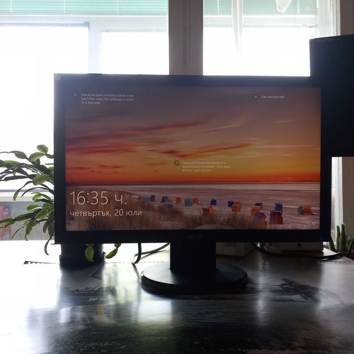 LCD монитор ACER wide