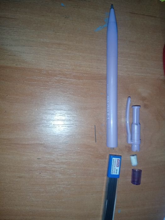 карандаш механический б/у