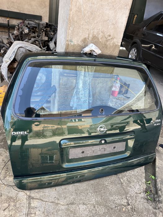 Астра ж  уныверсал багаж двер