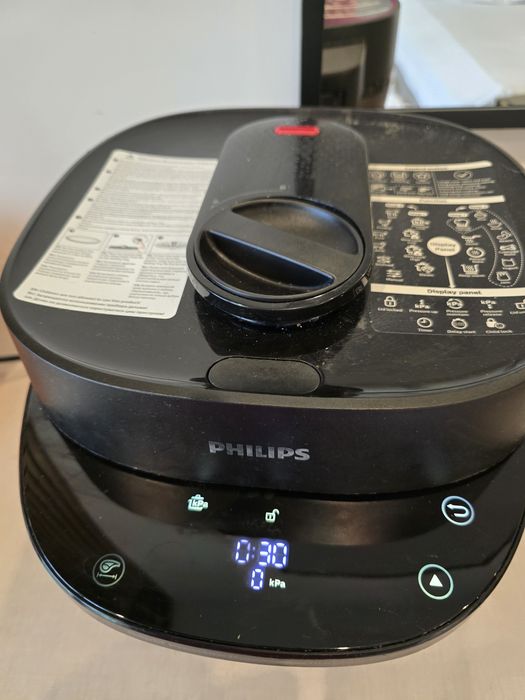 В гаранция! Мултикукър philips all in one херметик