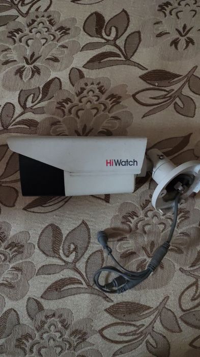 Уличная камера Hiwatch ds-t206s