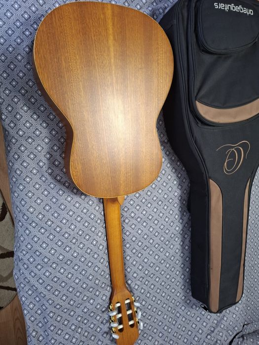 Chitara clasica adusa din Germania!