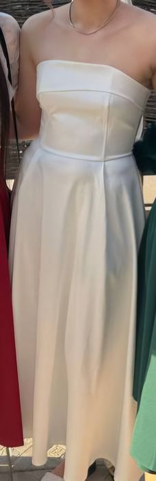 Продам платье белое