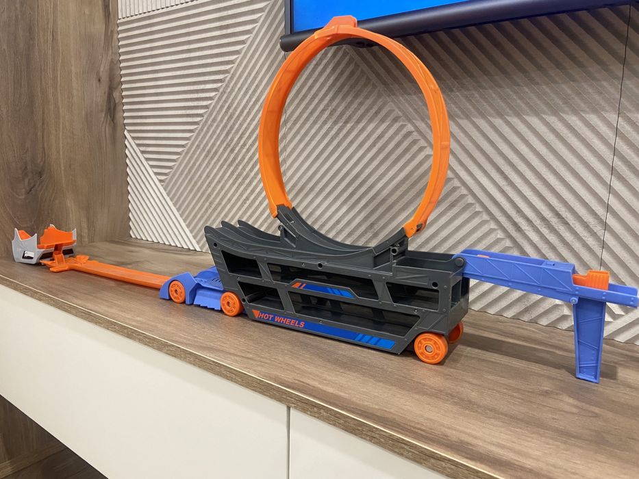 Катапульта-трал от Hot Wheels