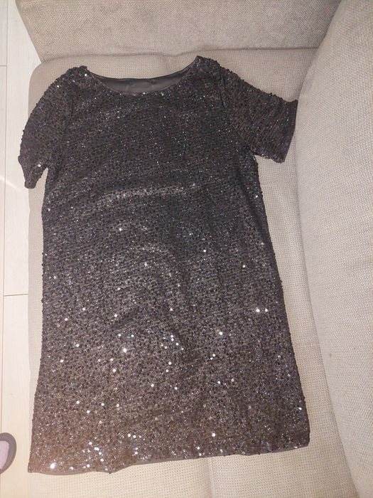 Дамска черна локля.