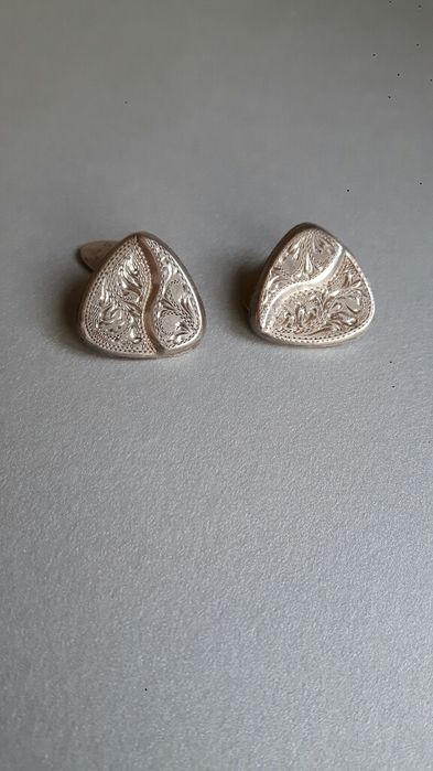 Butoni argint/chihlimbar