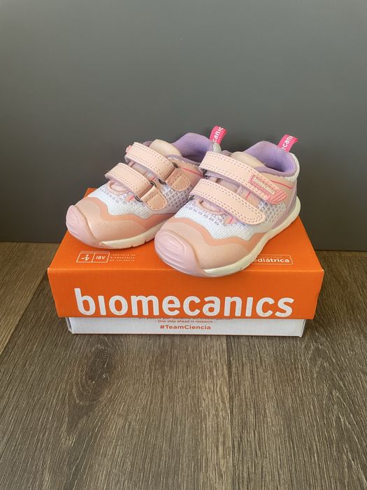 Детски маратонки Biomecanics 22 размер