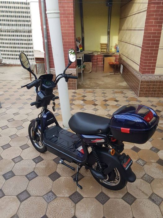 Skuter sotiladi yangi