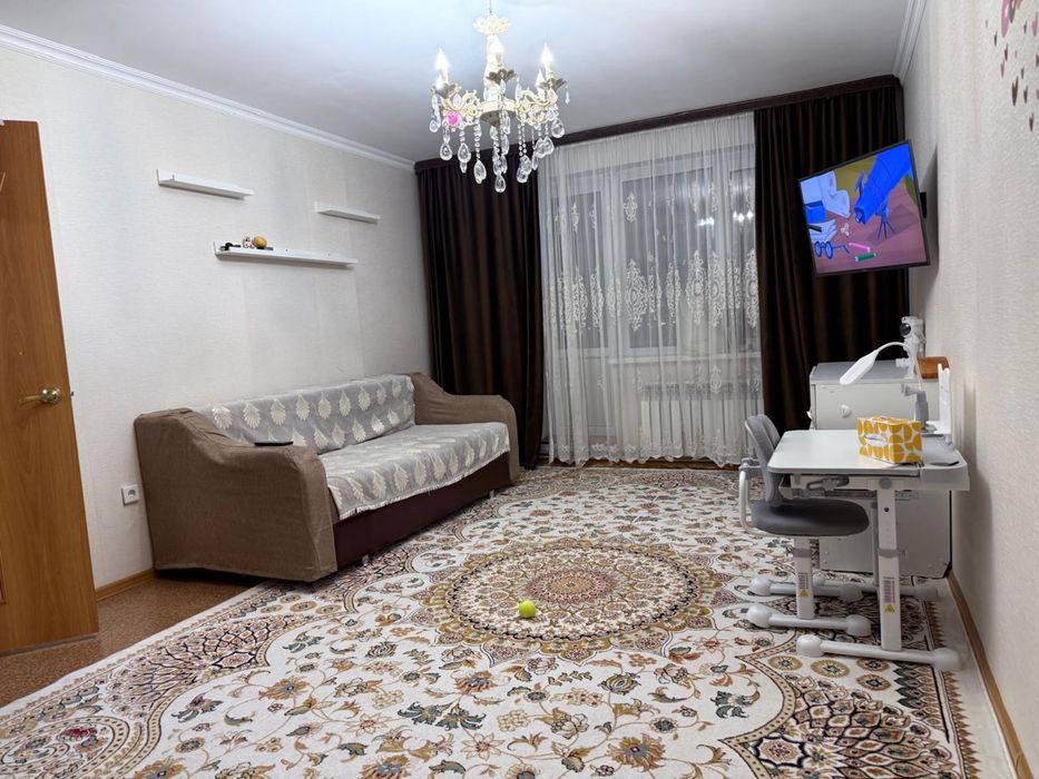 Продам квартиру          .       .