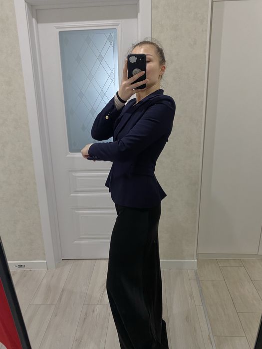 Продам пиджак Zara classic