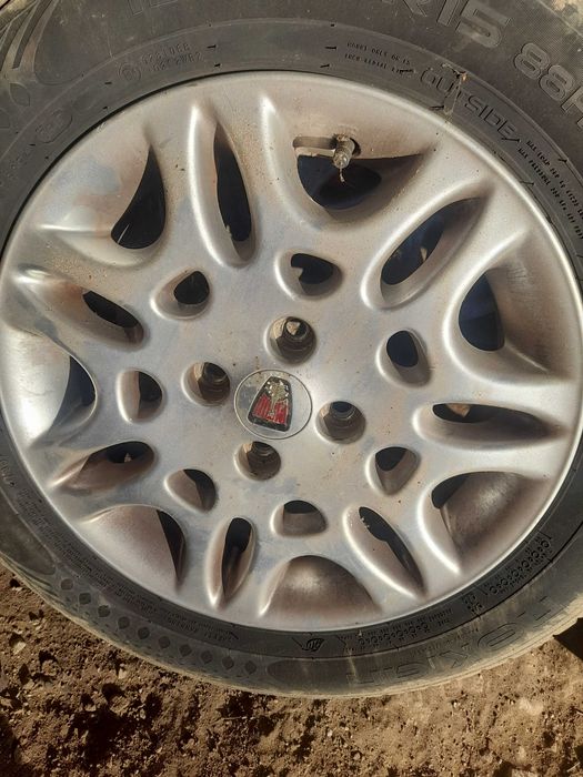 Гуми с джанти Rover 195/60/R15, цена 205Е.