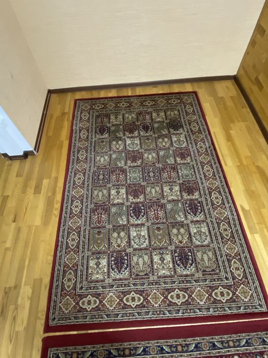 2 ковра в гостиную