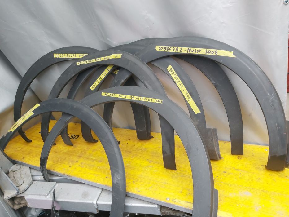 Лайсна калник пежо 3008 Peugeot 3008