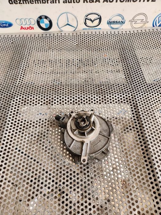 Pompa Vacuum Bmw E90 E91 E92 E93 Cod st732-m3-a - Dezmembrari Arad
