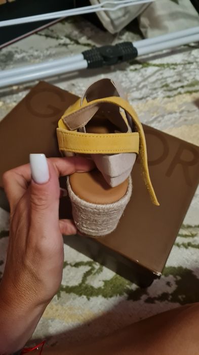 Sandale damă noi