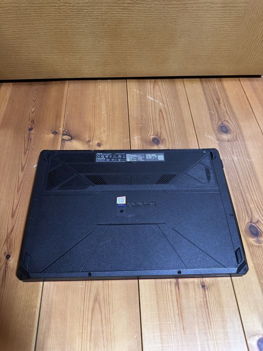 Laptop calculator pc gaming Asus Tuf FX504G i5 gtx 1050 16 gb ram