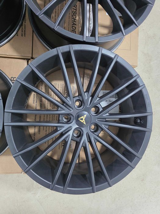 Jante 18 Cupra Skoda Karok Octavia Superb VW Passat VW Golf 5x112 57.1 8J et48