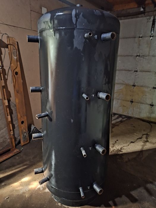 Puffer apa caldă (boiler)