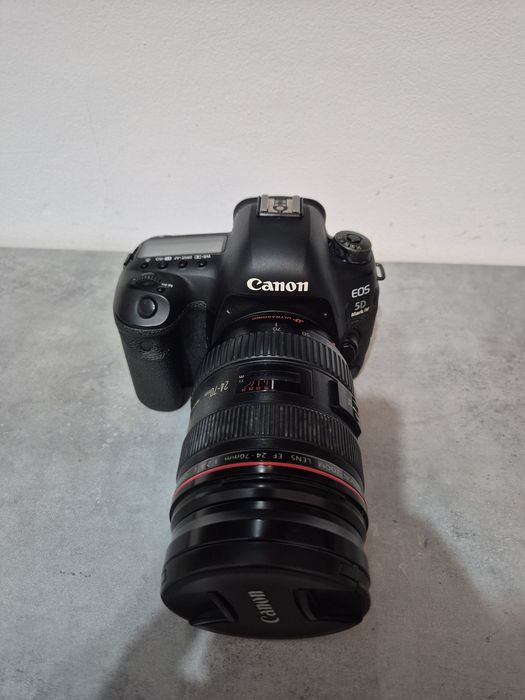 Canon 5D Mark IV