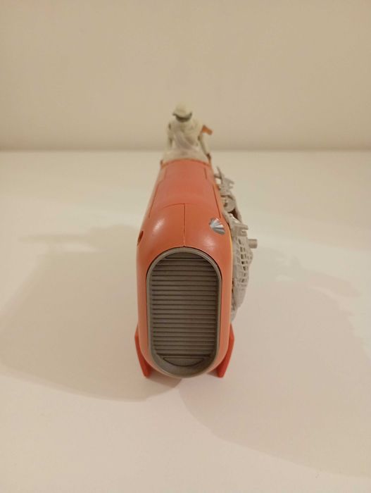 Vând- The Force Awakens Ray’s Speeder Jakku Action Figure & Vehicle