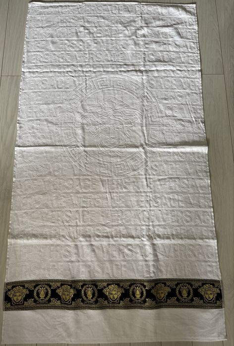 Луксозни Плажни Кърпи ВЕРСАЧЕ