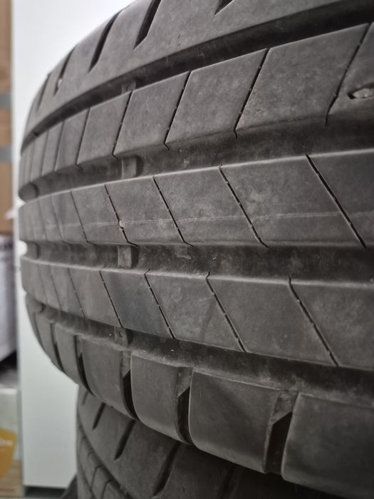 ANVELOPE BRIDGESTONE  Vara  225/ 65 R17 DOT 2025