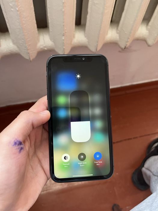 Айфон 11 продаетсия