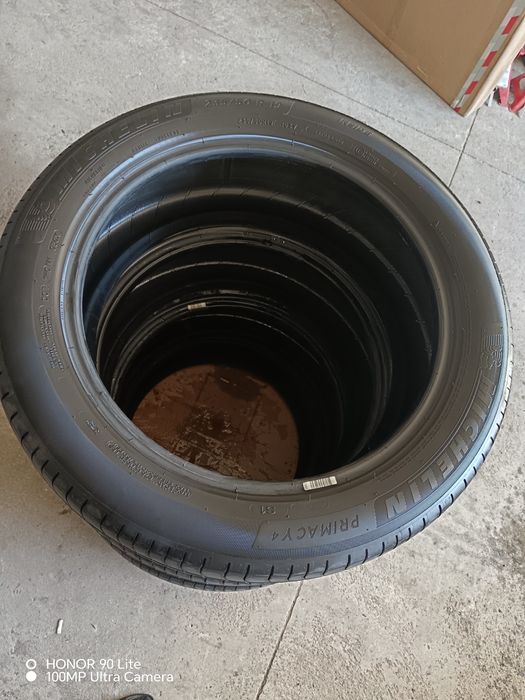 235 50 19 michelin