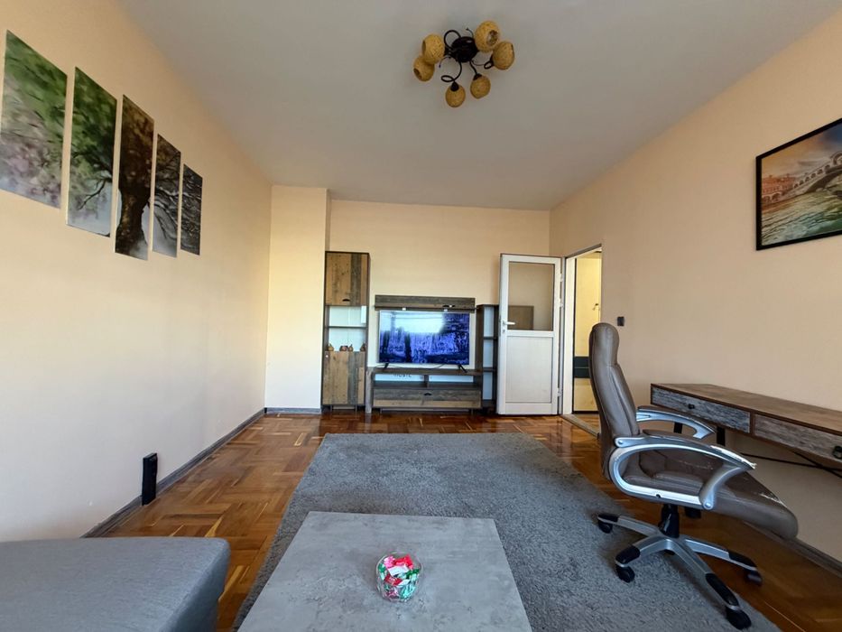 Апартамент под наем