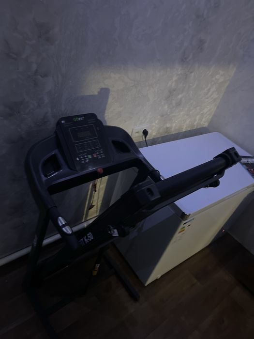 Продается беговая дорожка GOFIT K50