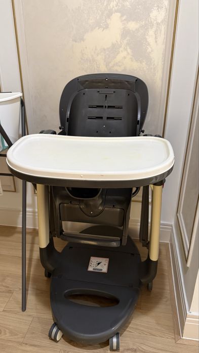 Стульчик для кормления Peg Perego Tatamia