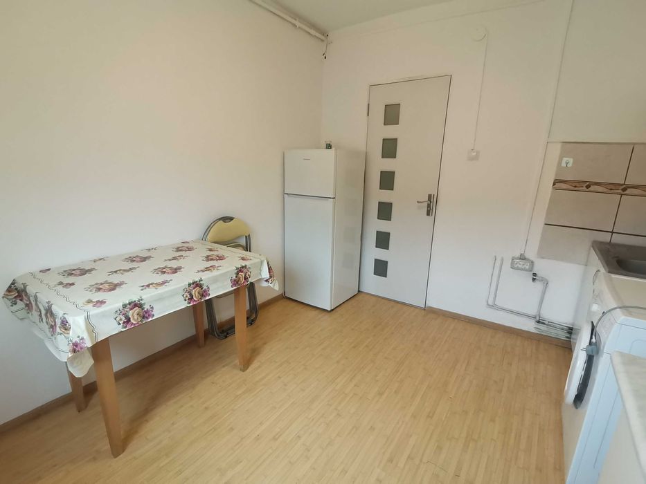 Garsoniera de inchiriat