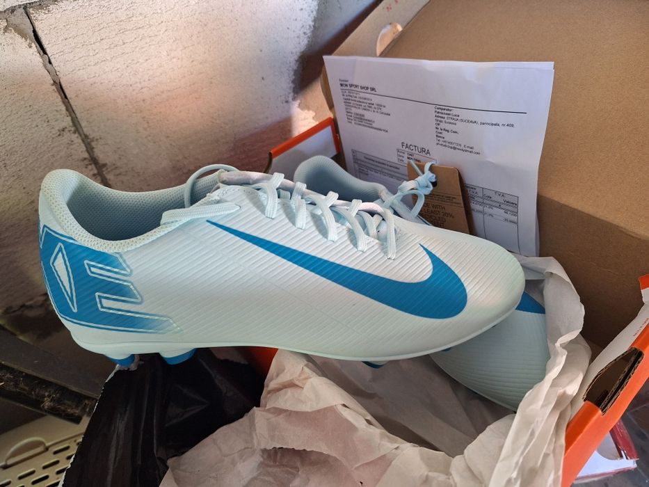 Ghete de fotbal Noi noute
